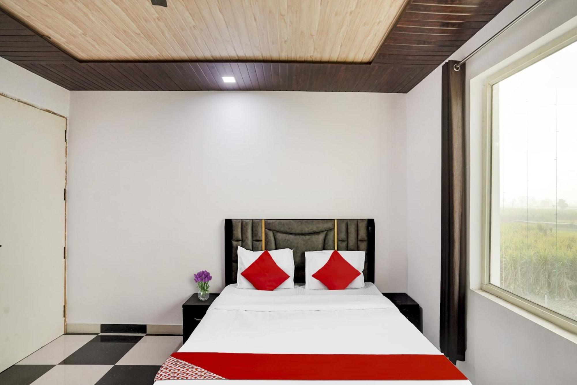 Hotel Collection O Love Garden à Ghaziabad Extérieur photo